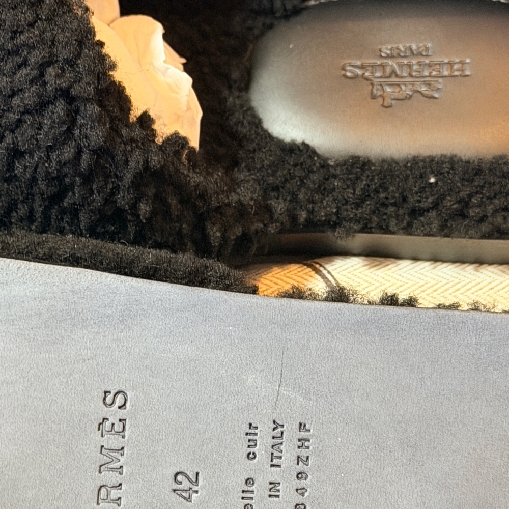 Hermès Black Shearling Slippers - Picture 3 of 5